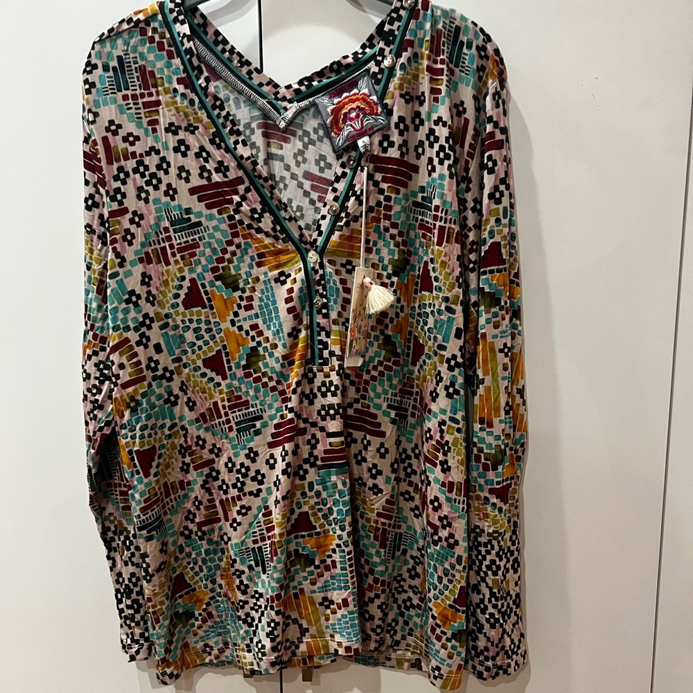 NWT Johnny Was XL long sleeve top